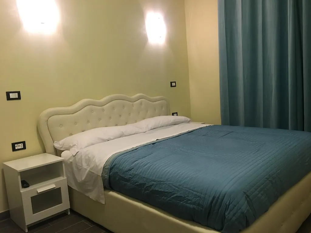 Favola Romana - Guest House  Rome